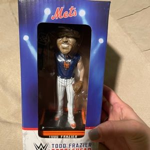 METS - Todd Frazier Bobblehead WWF 2019